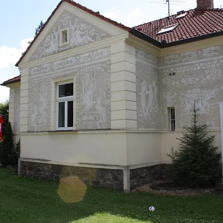 Vila Fontana S Krytym Bazenem