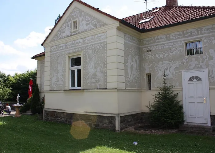 Vila Fontana S Krytym Bazenem